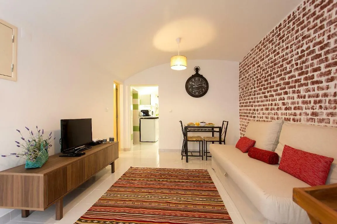 Apartment Ferienwohnung Casinha Dos Bacalhoeiros Lisboa